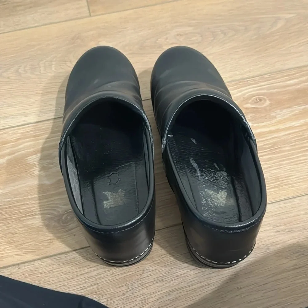 Dansko Professional Black Cabrio leather clogs women size 40 - Picture 6 of 10